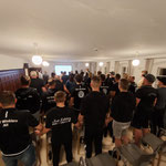 Mit dem gemeinsam gesungenen TSV-Lied fand die Versammlung traditionell sein Ende.