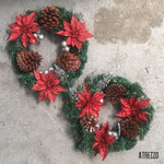 CORONAS NAVIDAD VERDE CON ADORNOS/ 30 CMS. DIAMETRO / 2 UNIDADES / ARRIENDO: $4.000 C/U / GARANTÍA: $20.000 C/U