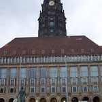 Das Rathaus - Start und Ziel des "City-Laufes" ...