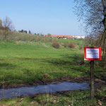 Von hier ab ist es nur noch 1 km bis zum Ziel am "Röhrsdorfer Schloss" ...