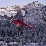 Ecureuil H125 (AS 350 B3) landet für eine Baustellenversorgung