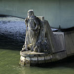 "Le Zouave": Pont D'Iéna