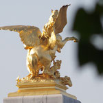 "Renomée": Pont Alexandre III