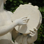 Statue de Bacchante