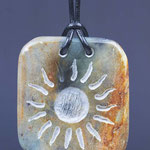 Bild: Speckstein, Anhänger Amulett Sonne