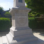 après : restauration du monument aux Morts de Lironville (54) en pierre de Savonnières et Bleu de Lignières