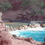 http://beaches.uptake.com/blog/if-mars-had-beaches-kaihalulu-beach-maui-hawaii.html