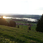 Sonnenuntergang mit Blick auf Rottachsee direkt hinterm Haus