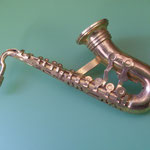 1970 spilla dettagliata rappresentazione di un sax  -art.295-   SOLD OUT