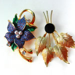 1950 coppia di spille floreali  -art.492-   SOLD