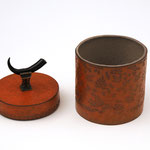 Boîte à thé corne sur bronze AC1 - 13 x 10 cm - 220€