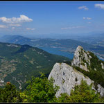 la Dent du Chat et le lac du Bourget