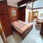 Schlafzimmer mit Bad und WC extra