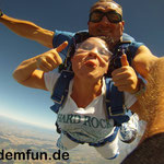 Fallschirmspringen Tandem Geschenk