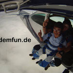 Fallschirmsprung Kinder