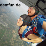 Fallschirmsprung Kind Bayern