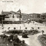 ¿Año? Avenida de Alfonso XIII desde los Jardines de Pereda. De izquierda a derecha: Hotel Europa, Salón Pradera (detrás, la Catedral y, a su izquierda, el Palacio Episcopal) y Plaza Velarde con el Mercado de la Ribera