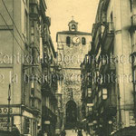 1910-1925 Calle del Puente desde el puente. Al fondo, la Catedral