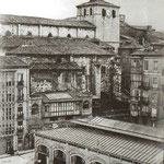 1907 Calle Somorrostro, entre la Catedral y el Mercado de La Ribera (desaparecido en un incendio en 1917)