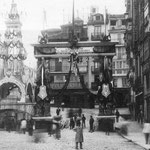 1900 Puente de Vargas desde La Ribera, engalanado con motivo de la visita de Alfonso XIII a la ciudad