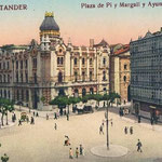 ¿Año? Plaza de Pi y Margall desde el sur. En el centro, el Ayuntamiento; a su derecha, iglesia de San Francisco