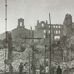 1941 Zona de la Plaza Vieja desde La Ribera. Al fondo, iglesia de La Compañía y almacenes de Pérez del Molino, ambos en la Calle de La Compañía