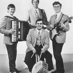 DE PEDRO'S (december 1971) met Wim van Steenpaal (gitaar), Kees Balemans (accordeon) en 2 ex- leden van DE FOUR TAK. Kees Tak (bas) en Michel Balemans (drums)