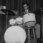 Drummer Tonny Rovers van The Flying Notes (Oudenbosch)