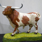 W-4 Animal in the Round - Tom Lease