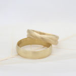 "Linda" - Ringe Gelbgold 750, Damenring 2073.- / Herrenring 1770.-