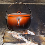 soupe cuite au feu de bois