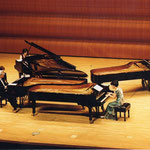 バッハとミヨーの４台のピアノ曲の演奏