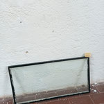 "Accasarsi (echiana)", 2022 (2009), Marsiglia soap, glass 30x50 cm, ph. Luca Scarabelli