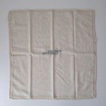 "Breathe (II)", 2020, sewing thread on fabric, 50x50 cm