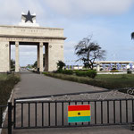 nochmal der "Black Star" auf dem Torbogen mit dem Motto Ghanas "Freedom and Justice"