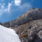 Schneefeld kurz vor dem Grat