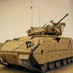 M2A2 Bradley Revell 1:72 Dirk Mennigke