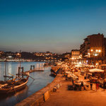 Altstadt von Porto in den Abendstunden (Porto, Portugal)