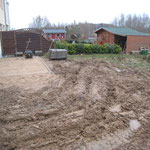 25.01.2011 - im Garten fehlt noch Muttererde ...