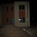 01.12.2010 - Außenansicht vor der Straße