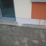 16.02.2011 - Sockelbereich am Haus, hier fehlt noch Putz