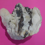 quartz ubnérite