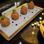 The Woodward Tea time Cromesquis à la langoustine - Genève (Suisse) Motor Trip par Restaurant / Bar Le Motor Grill