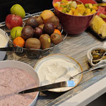 Petit dejeuner N-vy Manotel (Geneve) - Motor Trip par Restaurant / Bar Le Motor Grill