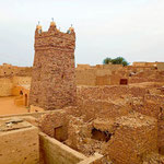 Vue de Chinguetti et de son minaret, en Mauritanie
