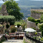 Krujë, vue vers la forteresse