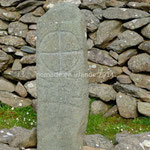 Menhir à croix celtique