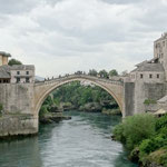 Mostar: Le Stari Most (Vieux Pont) entièrement reconstruit après la guerre