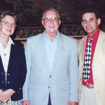 Pierre et Julienne Vitoux avec Philippe Sanspoux