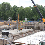 Das Bahnhofsgebäude im Entstehen